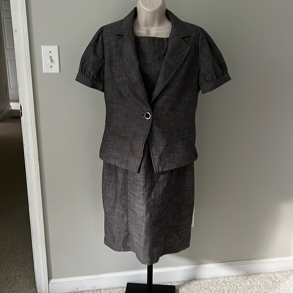 Short Sleeve Blazer and Sleeveless Dress